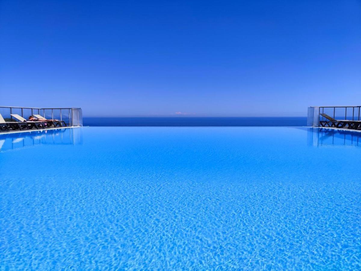 Luxueux Appartement - Vue Mer - Piscine - Free Parking - Monaco Cap-d'Ail Exterior photo